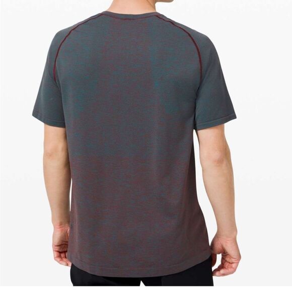 Lululemon Metal Vent Tech Short Sleeve 2.0 - Picture 7 of 7